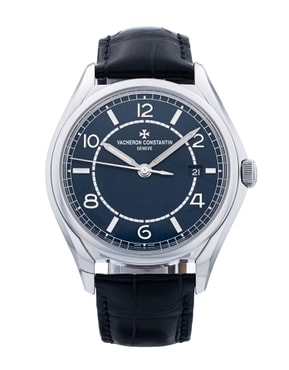 Browse our selection of automatic watches from prestigious brands such as Blancpain, Bell & Ross, Breitling and Rolex.
